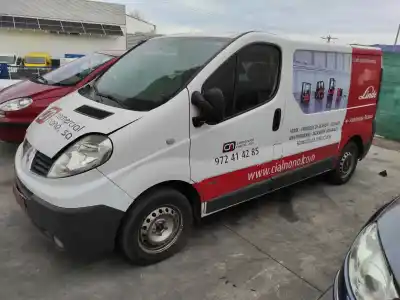 Verschrottungsfahrzeug renault trafic combi (ab 4.01) generation expression combi corto des jahres 2008 angetrieben m9re7