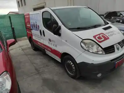 Verschrottungsfahrzeug renault trafic combi (ab 4.01) generation expression combi corto des jahres 2008 angetrieben m9re7