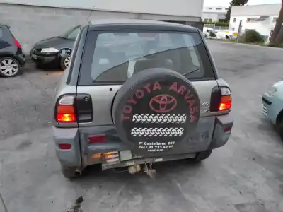 Здавання транспортного засобу toyota rav 4 funcruiser (a1) básico року 2000 потужний 3sfe