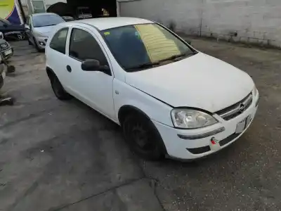 Veicolo di demolizione opel corsa c blue line dell'anno 2005 alimentato z10xep
