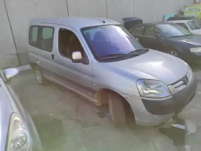 Sloopvoertuig peugeot partner (s2) wjy(dw8b) van het jaar 2003 aangedreven wjy