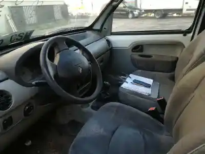 Sloopvoertuig renault kangoo i (f/kc0) f9q790 van het jaar 2004 aangedreven f9q790