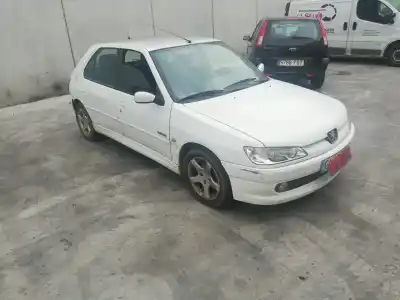 Здавання транспортного засобу peugeot 306 3/5 pt. / 4 pt. (s2) d-rhy року 2000 потужний rhy