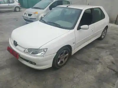 Здавання транспортного засобу peugeot 306 3/5 pt. / 4 pt. (s2) d-rhy року 2000 потужний rhy
