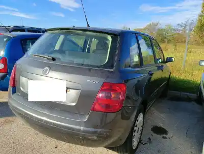 Veicolo di demolizione fiat                                               stilo (192)                                                                                                                                                                                                                                                192a8000                                                                                                                                                                                                                                                   dell'anno 2009 alimentato 192a8000