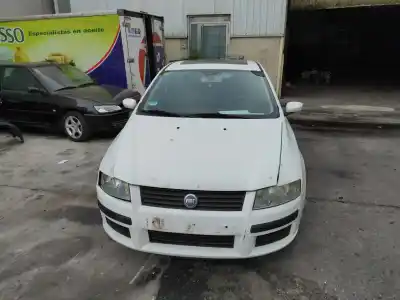 Hurda Aracı FIAT STILO (192) 192A5000 Yılın 2004 güçlü 192A5000