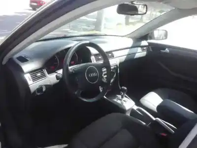 Scrapping Vehicle audi a6 c5 (4b2) 2.4 of the year 2003 powered bdv