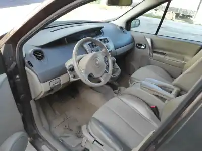 Здавання транспортного засобу renault scenic ii (jm) k4mt7 року 2003 потужний k4mt7