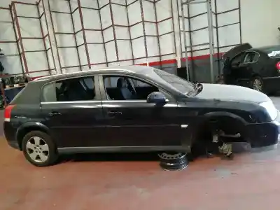 Scrapping Vehicle opel signum fastback (z03) 2.2 dti (f48) of the year 2003 powered y22dtr