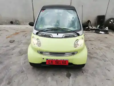 Sloopvoertuig SMART CITY-COUPÉ G13 van het jaar 2002 aangedreven G13