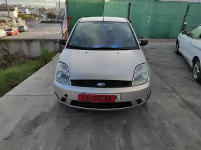 Vehículo de desguace FORD                                               FIESTA (CBK)                                                                                                                                                                                                                                               G/FXJB                                                                                                                                                                                                                                                     del año 2004 con motor FXJB