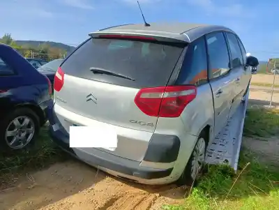 Veículo de Sucata citroen c4 picasso i monospace (ud_) 2.0 hdi 138 do ano 2007 alimentado rhj
