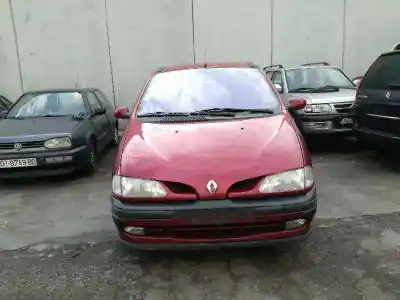 Scrapping Vehicle RENAULT MEGANE I SCENIC (JA0) F9QA7 of the year 1999 powered F9QA7