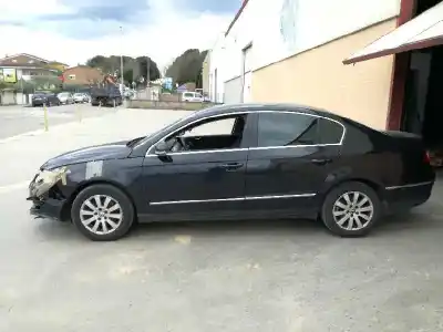 Véhicule à la ferraille volkswagen                                         passat berlina (3c2)                                                                                                                                                                                                                                       bxe                                                                                                                                                                                                                                                        de l'année 2008 alimenté bxe