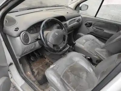 Scrapping Vehicle renault                                            scenic (ja..)                                                                                                                                                                                                                                              k4m700 of the year 2001 powered k4m700