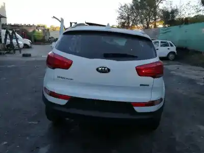 Veicolo di demolizione kia sportage iii (sl) 1.6 gdi dell'anno 2015 alimentato g4fd
