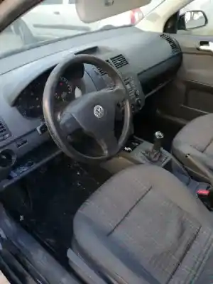 Здавання транспортного засобу volkswagen polo (9n3) bnm року 2007 потужний bnm