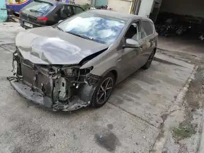 Scrapping Vehicle toyota auris (e18) 2zrfxe of the year 2018 powered 2zrfxe
