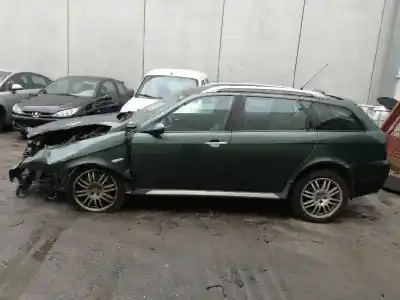 Sloopvoertuig alfa romeo 156 (932_) 1.9 jtd (932.axn00, 932.bxe00) van het jaar 2004 aangedreven 937a5000