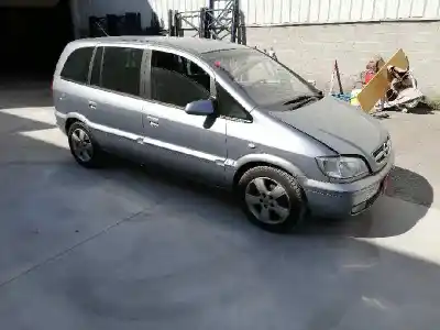 Здавання транспортного засобу opel zafira a y22dtr року 2005 потужний y22dtr