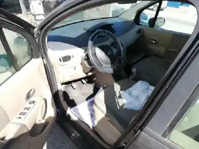 Здавання транспортного засобу renault modus i k9kj7 року 2004 потужний k9kj7