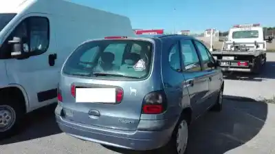 Scrapping Vehicle renault megane i scenic (ja0) k4ma7 of the year 1999 powered k4ma7