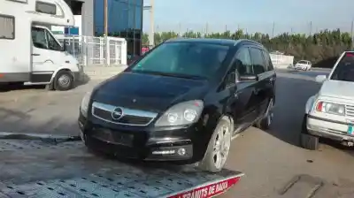 Здавання транспортного засобу OPEL ZAFIRA B D-Z19DT року 2006 потужний Z19DT