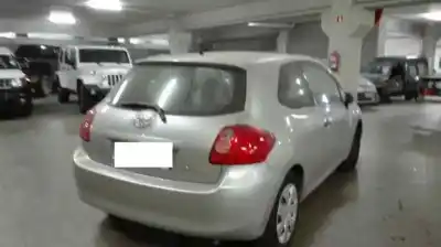 Здавання транспортного засобу toyota auris (_e15_) 1.4 d-4d (nde150_) року 2009 потужний 1nd