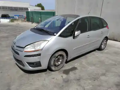 Scrapping Vehicle citroen c4 picasso 9h01 of the year 2009 powered 9h01