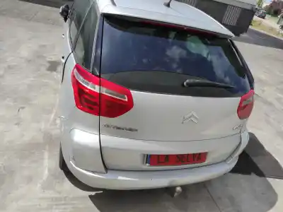 Scrapping Vehicle citroen c4 picasso 9h01 of the year 2009 powered 9h01