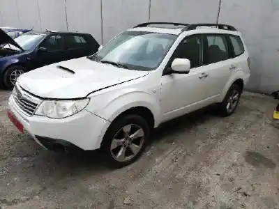 Veicolo di demolizione subaru forester (s12/sh) ee20 dell'anno 2009 alimentato ee20