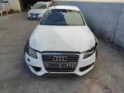 Veículo de Sucata AUDI A4 B8 AVANT (8K5) 2.0 TDI do ano 2010 alimentado CAHA