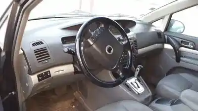 Здавання транспортного засобу ssangyong rodius d27dt року 2007 потужний d27dt