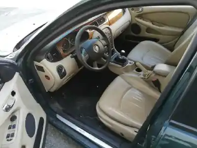Здавання транспортного засобу jaguar x-type d/6b року 2005 потужний 6b