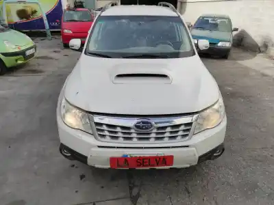 Здавання транспортного засобу SUBARU FORESTER (S12/SH) EE20 року 2011 потужний EE20