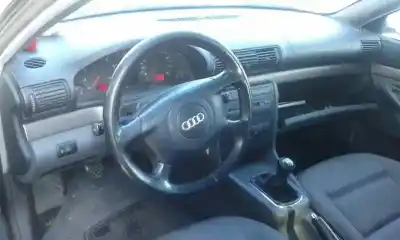 Здавання транспортного засобу audi a4 b5 (8d2) 1.8 t року 2000 потужний apu