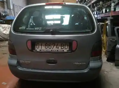 Здавання транспортного засобу renault megane i scenic (ja0) f8q року 1997 потужний f8q