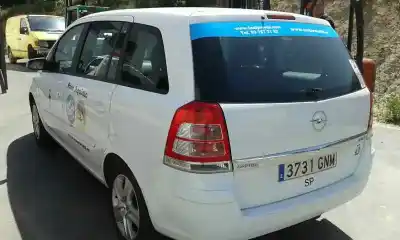 Здавання транспортного засобу opel zafira b d-z19dt року 2009 потужний z19dt