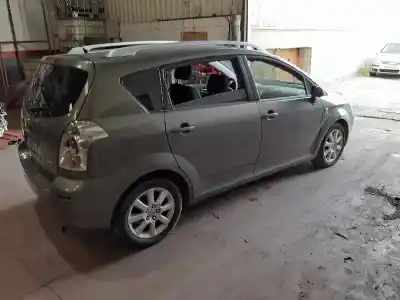 Sloopvoertuig toyota corolla verso (r1) 1cdftv van het jaar 2004 aangedreven 1cdftv