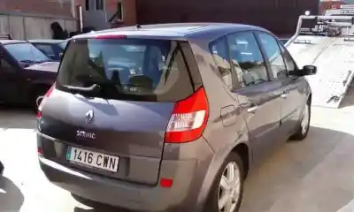 Scrapping Vehicle renault scénic ii (jm0/1_) 1.6 16v (jm1r) of the year 2008 powered k4m812