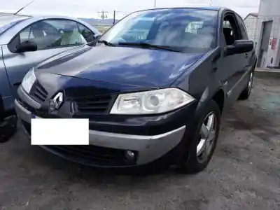 Vehículo de desguace RENAULT MEGANE II CLASSIC BERLINA Confort Authentique del año 2006 con motor K9K732