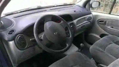 Scrapping Vehicle renault scenic i (ja...) k4jc7 of the year 1999 powered k4jc7