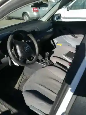 Утилизация автомобиля seat leon (1m1) 1.4 16v года 2001 питание axp