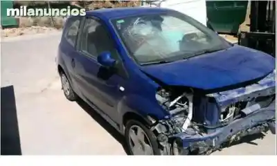 Здавання транспортного засобу RENAULT TWINGO II (CN0_) 1.2 16V (CN04, CN0A, CN0B) року 2007 потужний D4F772