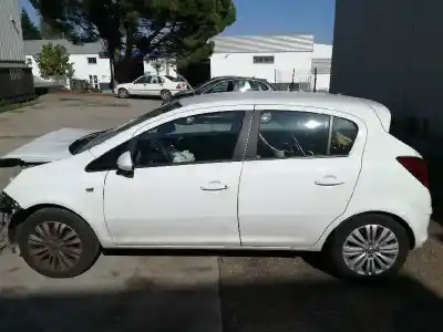 Veicolo di demolizione opel corsa d (s07) 1.4 (l08, l68) dell'anno 2014 alimentato a14xer