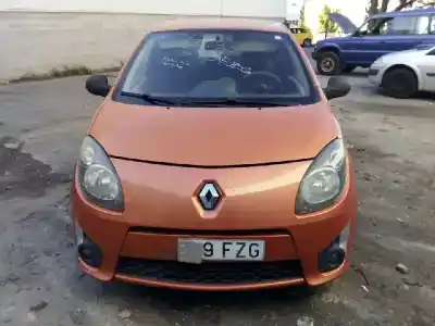 Verschrottungsfahrzeug RENAULT                                            TWINGO II                                                                                                                                                                                                                                                  D4F772                                                                                                                                                                                                                                                     des Jahres 2008 angetrieben D4F772