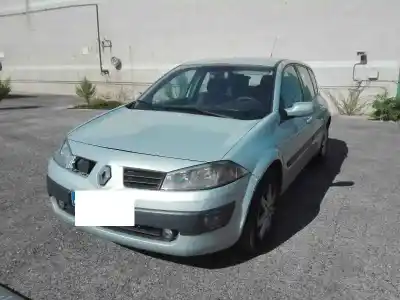 Vehículo de desguace RENAULT MEGANE II BERLINA 5P Confort Authentique del año 2003 con motor F9QB8