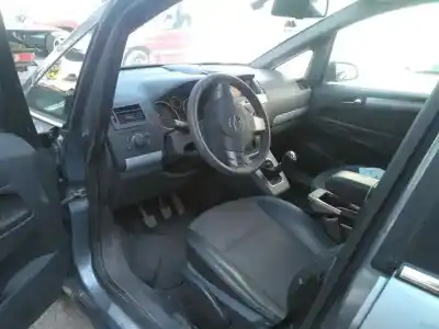Здавання транспортного засобу opel zafira b d-z19dt року 2007 потужний z19dt