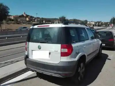 Здавання транспортного засобу skoda yeti (5l) (2009) cfha року 2010 потужний cfha