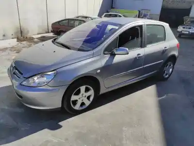 Vehicul casat peugeot 307 (s1) xr clim plus al anului 2004 alimentat 9hy